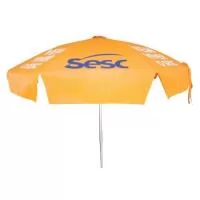 Guarda Sol Ø1,60m (80x8) de diâmetro. Material: Armação em aço 1.040 a 1.070 efeito MOLA com 08 varetas Ø 3,50 a 4,00mm com acabamento em pintura  eletrostática EPOXI PÓ, haste central em alumínio trefilado com parede 08 a 1,00mm com reforço de madeira inteiriço  nas duas extremidades. Cobertura: em BAGUM (lona de PVC com trama em poliéster) de 0,28 a 0,31microns. Disponível em várias cores. Gravação da logomarca em 1 cor aplicada em 4 gomos já inclusa.