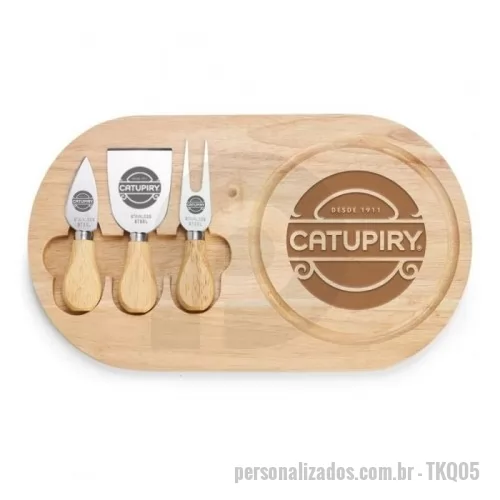 Kit acessórios para queijo personalizado - Kit queijo 4 peças, contém: tábua de bambu com canaleta, faca com ponta, garfo e espátula. Tábua com imã para encaixe e fixação dos utensílios
