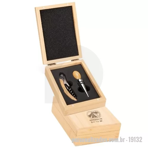Kit acessórios para vinho personalizado - Kit vinho com acabamento em bambu. Gravação indelével da logo a laser. Despachamos com frete pago para Sul, Sudeste e Centro Oeste