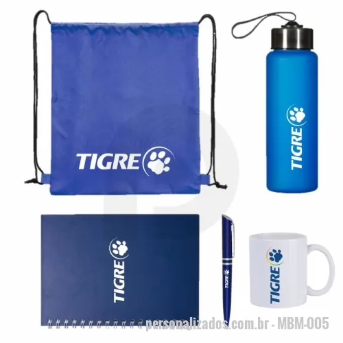 Kit Boas Vindas personalizado - Kit Onboarding contendo 1 Mochila Saco, 1 Squeeze Plástico 680ml,  1 Caderno, 1 Caneta e 1 Caneca Cerâmica sendo todos personalizados.