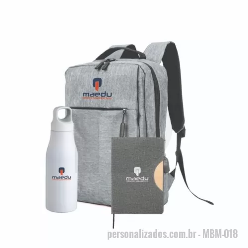 Kit Boas Vindas personalizado - * Kit Boas Vindas para Empresa Personalizado de acordo com a necessidade.   Contém 1 Mochila, 1 Caderno e 1 Garrafa de Inox