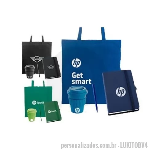 Kit Boas Vindas personalizado - Kit Boas Vindas Onboard c/ 4 Peças: receba seus colaboradores com um Kit completo com ecobag, caneta, bloco e copo de café, é perfeito para estimular um início descontraído e integrar quem chega na sua empresa! Grave já a sua marca e presenteie em novos ciclos memoráveis.