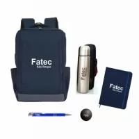 Kit Boas Vindas Personalizado contendo: mochila personalizada para notebook (15,7