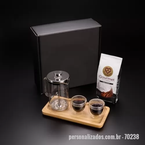 Kit café personalizado - Kit Café Gourmet em caixa de presente contendo: Conjunto de xícaras para café em vidro isotérmico parede dupla (80ml). Prensa francesa em vidro borosilicato e aço inox (740ml). Pacote de café gourmet (250g).