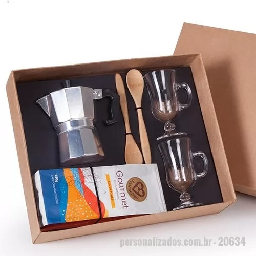 Kit café personalizado - CAFETEIRA ITALIANA 3 CAFÉS/1 CAFÉ GOURMET 100% ARABICA SUL DE MINAS 3 CORAÇÕES 250G/2 CANECAS NEVADA IRISH COFFEE 130ML. 2 COLHERES DE BAMBU/1 CAIXA E BERÇO CORTE E VINCO EM PAPEL CARTÃO KRAFT 400GR.