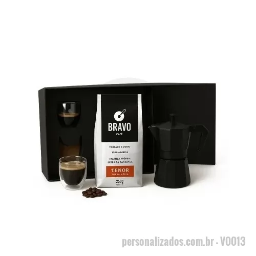 Kit café personalizado - Kit Café Personalizado contendo: Kit em caixa de papel, cafeteira Italiana de 3 doses preta, 2 copos de vidro duplo de 80ml cada, café premium Bravo de 250grs. Gravação a laser nas peças e na tampa da caixa.