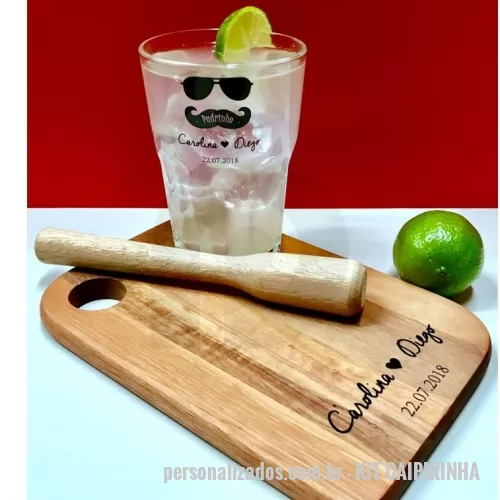 Kit caipirinha personalizado - Kit Caipirinha tábua madeira, socador, copo de vidro