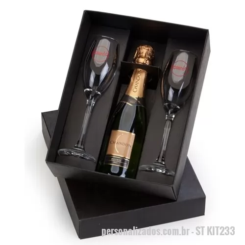 Kit champanhe ou espumante personalizado - Kit Mini Champagne com Taças, O kit mini champagne com taças contém uma garrafa de Chandon Réserve, um Brut de 187 ml, 2 taças e uma linda caixa para presente. O kit mini champagne personalizado é perfeito para lembrancinha em casamento ou brinde cor