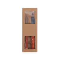 Kit para churrasco composto por garfo de duas pontas e faca com lâmina de 6 polegadas, ambos as peças em inox com cabo de madeira de faia. Acompanha embalagem em papelão com visor em plástico para acomodação das peças.