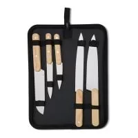 Facas para os mais diversos tipos de cortes. Composto por 5 peças em lâminas em inox com cabos em madeira, proporcionando mais precisão durante os cortes, sendo de 3?, 5?, 7?, 8?, e 9? polegadas, todas acomodadas em um prático estojo de nylon para le