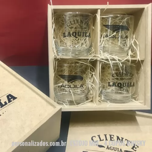 Kit copo personalizado - Estojo mdf natural 4 copos de vidro, 290 ml.