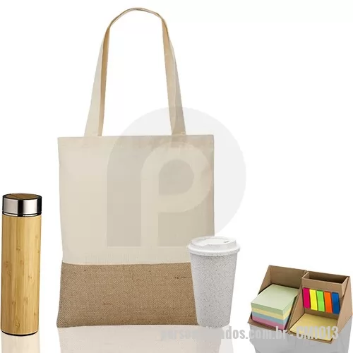 Kit ecológico personalizado - Um Kit ecológico composto por uma garrafa térmica feita de bamb, copo de fibra de arroz, sacola ecológica e um bloco de anotações.  Produto pode ser personalizável com sua logo, faça sua marca reconhecida por todo o Brasil e nós te ajudamos a criar isso.  Criamos todos os tipos de kits que você precisar nós chame e faça seu orçamento.  Valores podem variar de acordo com sua demanda e logo.