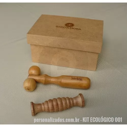 Kit ecológico personalizado - Kit ecológico Personalizado - KIT ECOLÓGICO 001 - Kit Ecológico para o Relaxamento Corporal é composto por dois massageadores de madeira, um facial, outro para pés e mãos, podendo ser inclusa a caixinha de MDF. - 73825 - Kit ecológico