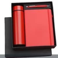 Kit escritório com 1 moleskine tamanho A5, caneta e garrafa térmica com display. Todas as peças gravadas