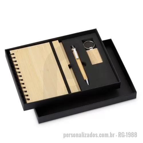 Kit executivo personalizado - Kit executivo ecológico 3 peças em estojo de papelão: chaveiro de bambu, caderneta em bambu com ~65 folhas, caneta de bambu.