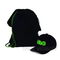 Kit Fitness composto por Mochila Saco em Nylon Amassado, Toalha Fitness e Boné com regulador em velcro ou metal. Disponível em várias cores. Gravação da logomarca em 1 cor já inclusa.  Tamanho: Mochila Saco - Aprox. 41 X 32 cm.