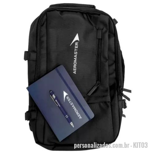 Kit personalizado - Kit com mochila de nylon 20 litros USB, caneta metálica touchscreen com acabamento similar à borracha, acionamento por clique e carga esferográfica azul 1.0mm e moleskine 14x21 com capa e contracapa impressa, miolo Pautado e elástico para fechamento.