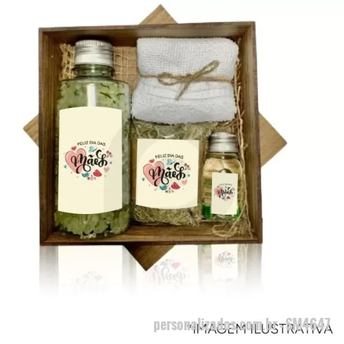 Kit SPA personalizado - Kit contém:   1 caixa de mdf 15x15x6 envernizada personalizada em laser ou silkscreen 250g de sais para escalda pés com rotulo personalizado 30ml de óleo hidratante com rótulo personalizado 30g de ervas desidratadas 1 toalha de mão com opção de personalização em bordado Juta Laço de cetim ou elástico  ________________________________________________________________  * Consulte quantidade mínima *Confira opções de personalização *Imagem meramente ilustrativa *Na falta de algum item, pode ser substituído, sob consulta, por outro de igual valor e qualidade.   Entre em contato, informe o seu CNPJ Atendimento somente para Empresas