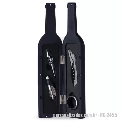 Kit vinho personalizado - Kit vinho formato garrafa com 4 peças: tampa de bico, bico condutor com tampa, saca-rolhas metálico com lâmina de corte e abridor de garrafa e wine collar. Estojo com fechamento imantado e área interna com berço de espuma.