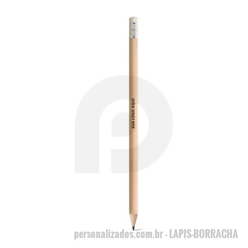 Lápis com Borracha personalizado - O Lápis Apontado com Borracha HB é um item essencial para uso escolar, corporativo ou promocional. Produzido com materiais de qualidade, possui grau de dureza HB, ideal para escrita suave e precisa. Conta com borracha na extremidade, oferecendo praticidade no dia a dia. O produto é certificado de acordo com a Portaria Inmetro nº 423 de 08/10/2021, garantindo segurança e conformidade. Por ser fabricado em materiais naturais, a cor e o resultado da impressão podem variar entre os produtos, tornando cada peça única.