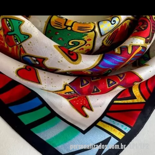 Lenço personalizado - Lenço confeccionado em toque de seda personalizado com sublimação.