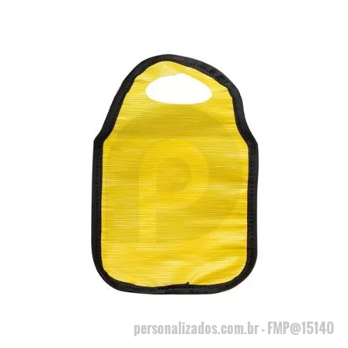 Lixo Car personalizado - ara manter os carros sempre limpos e organizados, essa lixeira feita de plástico reciclável une praticidade e sustentabilidade. Compacta e resistente, ela é ideal para manter o interior do carro em ordem. Deixe cada viagem em uma experiência mais organizada e consciente, com uma solução simples que faz a diferença no dia a dia. Cores Disponíveis: Amarelo, Azul, Branco, Cinza, Laranja e Verde