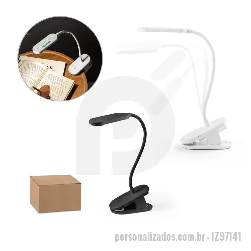 Luminária personalizada - Luminária de mesa portátil em ABS 65% reciclado com 140 lumen e clip para segurar às superfícies. A base é antiderrapante e o tubo é maleável em 360º que permite ajustar com facilidade a direção da luz. Tem uma bateria incorporada de lítio de 1200 mA