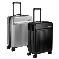 Mala de viagem em ABS e interior em 210D Abertura frontal com ziper para acesso ao interior da mala; Saida USB ideal para carregamento de smartphones; Sistema de carrinho de aço; Cadeado com senha/segredo; Possui cadeado TSA; Alça de mão na parte superior Quatro rodas de 360 graus; Acompanha Plaquinha de metal (5,9x1,9cm) sem personalização. Mala perfurada para aplicação da plaquinha.