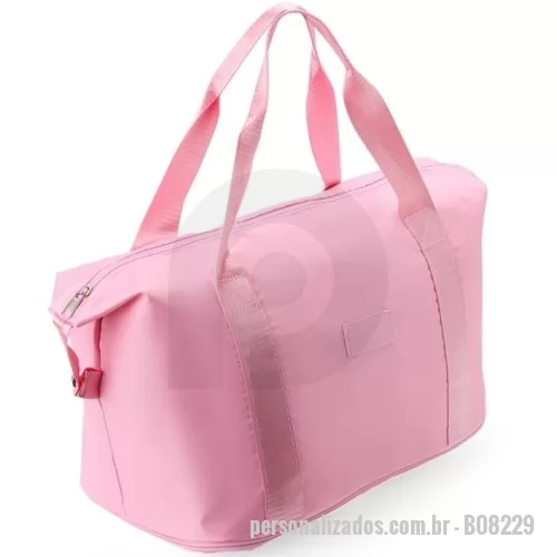 Mala personalizada - Mala Personalizada - B08229 - Bolsa Esportiva Poliéster Expansível 26 Litros ????  Mais espaço e praticidade para o seu dia a dia! Produzida em poliéster resistente à água, esta bolsa é perfeita para levar roupas, calçados e acessórios em academias, treinos, viagens ou passeios.  Seu compartimento expansível aumenta a capacidade para até 26 litros, garantindo versatilidade em qualquer situação. Conta ainda com bolsos internos e externos para melhor organização, além de encaixe para alça de malas, tornando o transporte muito mais prático.  Especificações:  Capacidade: até 26 litros  Altura: 30 cm (expandida: 40 cm)  Profundidade: 22 cm  Comprimento: 52 cm  Área de gravação: 8 x 18 cm  Peso: 208 g  ???? Ideal para quem busca resistência, espaço e praticidade em uma única bolsa. - 177537 - Mala