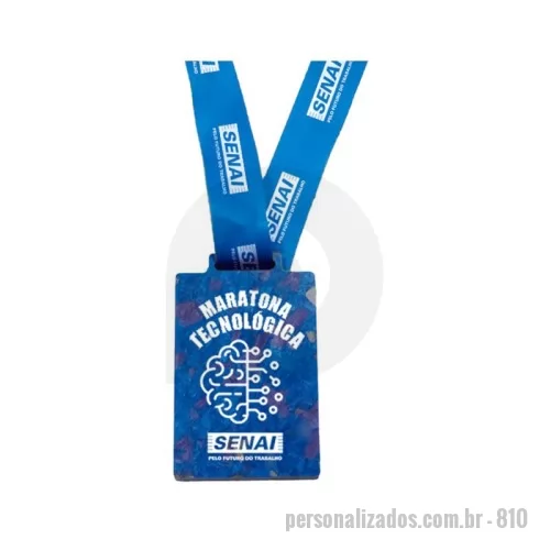 Medalha ecológica personalizada - Green Plasticaria, fabricado 100% com plástico reciclado, produto inovador e eco sustentável, medindo 5,0x8,0cm , a escolha ideal para o meio ambiente e para adequação às estratégias corporativas de ESG.