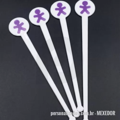 Mexedor de bebida personalizado - Misturador descartável em plástico resistente para bebidas. Ideal para mexer drinks, coquetéis de copo baixo como caipirinha. Indicado também como item decorativo para drinks e copos personalizados