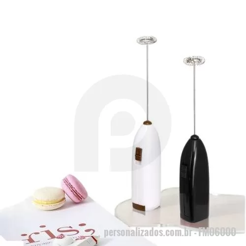 Misturador Mixer personalizado - Descrição: Misturador elétrico portátil. Para o funcionamento do produto necessita de duas pilhas AA (não acompanha).  Largura :  3,8 cm  Comprimento :  19,7 cm  Medidas aproximadas para gravação (CxL):  7 cm x 1,5 cm  Peso aproximado (g):  43