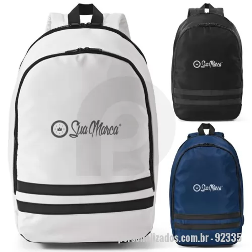 Mochila ecológica personalizada - Mochila em 290T poliéster reciclado 100 porcento rPET, em sarja com forro em 210D poliéster reciclado 100 porcento rPET. Possui compartimento posterior com divisória para notebook até 15 polegadas e compartimento frontal totalmente forrado. A parte posterior e as alças são almofadadas. Inclui duas faixas pretas refletoras na parte frontal. Capacidade até 18 Litros.