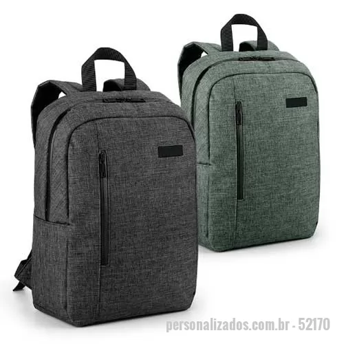 Mochila para notebook personalizada - Mochila para notebook. 600D de alta densidade. Compartimento forrado, com 2 divisórias almofadadas para notebook até 14'' e tablet 9.7''. Bolso frontal e 1 bolso lateral. Parte posterior e alças almofadadas. Placa metálica  para gravação à laser. Medidas  310 x 400 x 110 mm | Placa: 50 x 20 mm