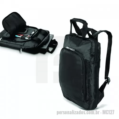 Mochila para notebook personalizada - Ótima opção para Brinde corporativo personalizado com ótimo custo e qualidade. Muito resistente, confeccionada em nylon 540D com compartimento principal com divisórias para notebook até 15''. Bolso frontal. Alça para trolley. 300 x 370 x 60 mm Ótima forma para destacar sua Logotipo com baixo custo e elegância.