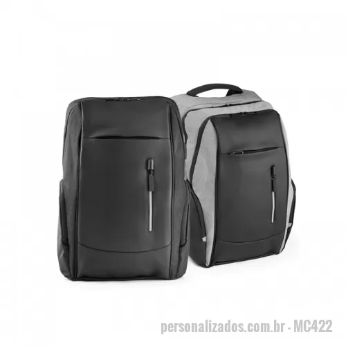 Mochila para notebook personalizada - Mochila para notebook personalizada em 900D e lona encerada. Possui 2 compartimentos principais com diversos bolsos interiores.