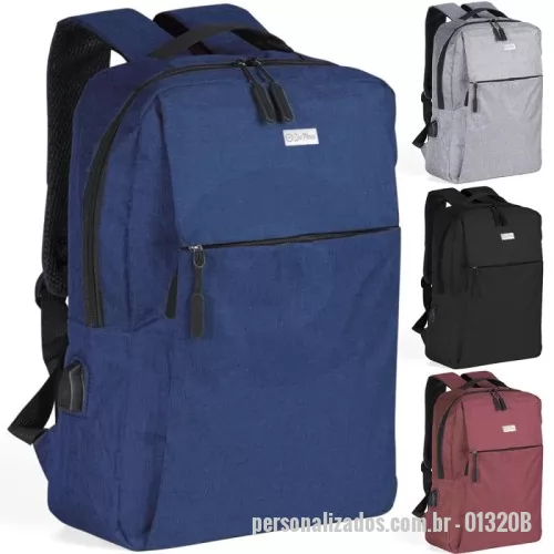 Mochila para notebook personalizada - Leve, resistente e cheia de funcionalidades! Com três compartimentos espaçosos, incluindo um bolso dedicado para notebook de até 15,6”, essa mochila é perfeita para o trabalho, estudos ou viagens. Suas divisórias internas organizam seus acessórios, enquanto o bolso lateral garante acesso rápido aos itens essenciais. Além disso, conta com suporte externo USB para carregar seus dispositivos com facilidade e alça traseira para encaixe em malas de viagem. Ideal para quem busca conforto, segurança e versatilidade!