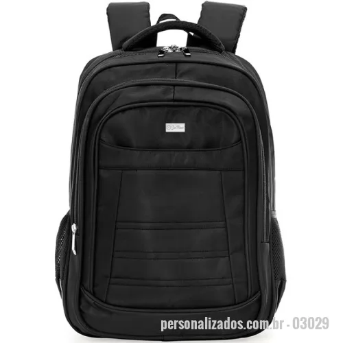 Mochila para notebook personalizada - Leve tudo o que precisa com praticidade e segurança! Com 41 litros de capacidade, essa mochila de poliéster resistente possui três compartimentos espaçosos, incluindo um bolso especial para notebook de até 15,6”. Organize seus acessórios com as divisórias internas, aproveite os bolsos laterais em malha para fácil acesso e desfrute do máximo conforto com alça de compensação e costado espumado. Além disso, as duas alças de mão garantem versatilidade no transporte. Ideal para o dia a dia, viagens ou trabalho! 