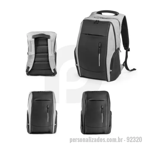 Mochila para notebook personalizada - Mochila para notebook em 900D e Tarpaulin com 2 compartimentos principais com diversos bolsos interiores. Compartimento principal com divisória almofadada para computador até 17