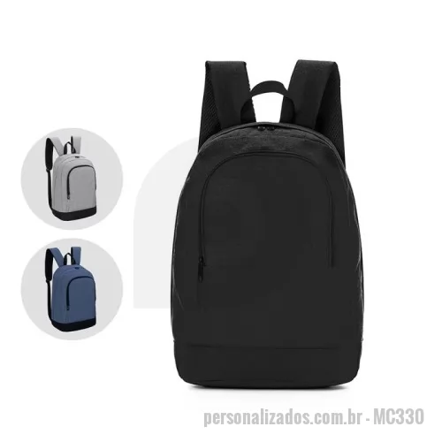 Mochila para notebook personalizada - Mochila para notebook em tecido poliéster 300D e interior em 210D.  Parte externa: Bolsos frontal com ziper; Alça de ombro acolchoada; Alça de mão. Parte interna: Compartimento acolchoado p/ notebook de 30x28. Tamanho total do Notebook - 15,6