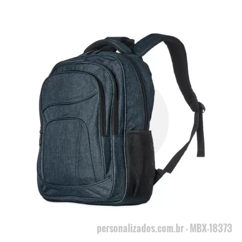 Mochila para notebook personalizada - Mochila de nylon 30 litros com três compartimentos, sendo o principal com bolso para notebook 15,6.Com bolsos laterais telados, a mochila possui alça para encaixe em malas de viagem, duas alças de mãos e alças para as costas com revestimento espumado.