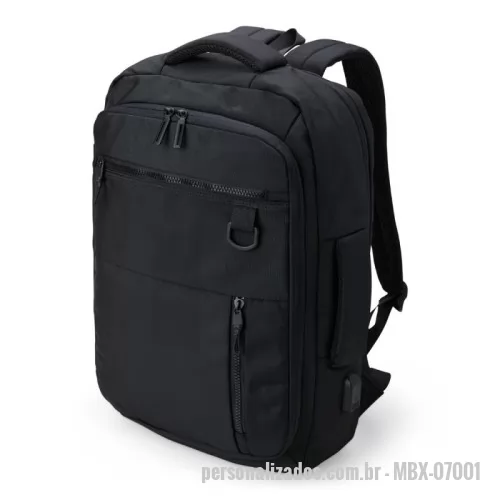 Mochila para notebook personalizada - Mochila confeccionada em Nylon 20 Litros com 4 compartimentos, sendo o principal com bolso para notebook 15,6. Possui um bolso externo, bolsos e divisórias internas para acessórios, a mochila possui suporte externo USB, alça com bolso integrado para cartões, alça para engate em malas de viagem e duas alças de mãos, sendo um delas para o transporte da mochila no formato pasta.