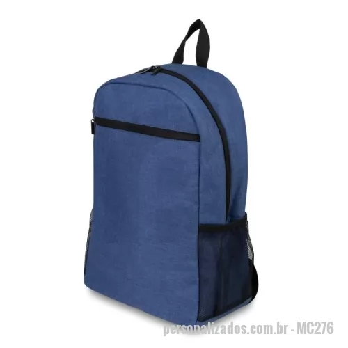 Mochila para notebook personalizada - Mochila confeccionada em tecido externo de poliéster 300D e interno em poliéster 190D. Com bolso frontal com zíper, dois bolsos laterais e compartimento interno para notebook de até 15,6”.