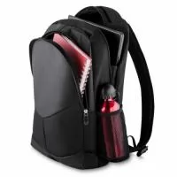 Mochila Confeccionada em Poliéster 600 e Nylon Rip Stop com porta Notebook . Ideal para estudantes e profissionais que procuram transportar seus objetos com segurança. Possui alças acolchoadas ajustáveis que minimizam a tensão nas costas e facilitam o transporte, além de contar com dois bolsos laterais de tela e um bolso frontal com zíper. Ótimo brinde para eventos corporativos e campanhas de marketing.