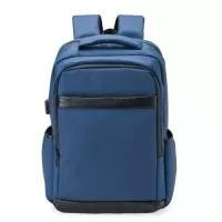 Nossa mochila de 21 litros combina funcionalidade e conforto! Feita em couro sintético resistente à água e com design inteligente, é perfeita para impressionar no mundo corporativo.  Conta com quatro compartimentos estratégicos: um frontal, outro com bolsos e divisórias para documentos e canetas, um compartimento antifurto para proteger os itens mais valiosos e um principal, com espaço para notebooks de até 15,6" e entrada para cabo USB. Além disso, possui plaquinha para personalização exclusiva, dois bolsos laterais, alças reguláveis e acolchoadas que distribuem o peso de forma equilibrada, acabamentos refletivos e uma parte traseira acolchoada, garantindo mais conforto. Para completar, conta com engate para malas de viagem, sendo a parceira ideal além do dia a dia do trabalho. Acompanha plaquinha metálica personalizável.  Altura :  46 cm  Largura :  29 cm  Profundidade :  13 cm