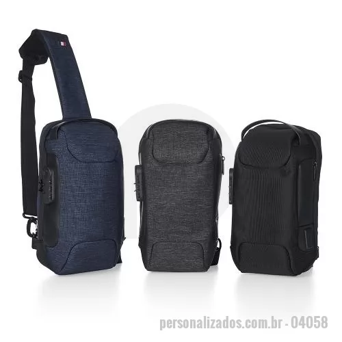 Mochila personalizada - Mochila de ombro com entrada USB e Micro USB lateral. A mochila possui, um compartimento principal com segredo (TSA), bolso oculto na parte traseira, além de 3 divisórias internas, sendo uma capaz de armazenar tablet, netbook ou Ipad de até 9 polegadas. Alça de mão e detalhes laterais e inferiores em couro sintético, tira de nylon na alça, 2 fivelas para opção de encaixe da alça, revestimento espumado antitranspirante na parte traseira e na alça, e tecido resistente a água.