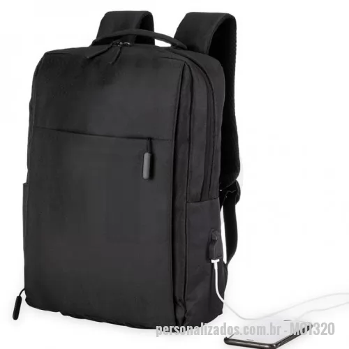 Mochila personalizada - Mochila Personalizada - MO1320 - Mochila de nylon 21 litros com três compartimentos, sendo o principal com bolso para notebook 156. Com divisórias internas para acessórios, a mochila possui bolso lateral e suporte externo usb. - 153970 - Mochila