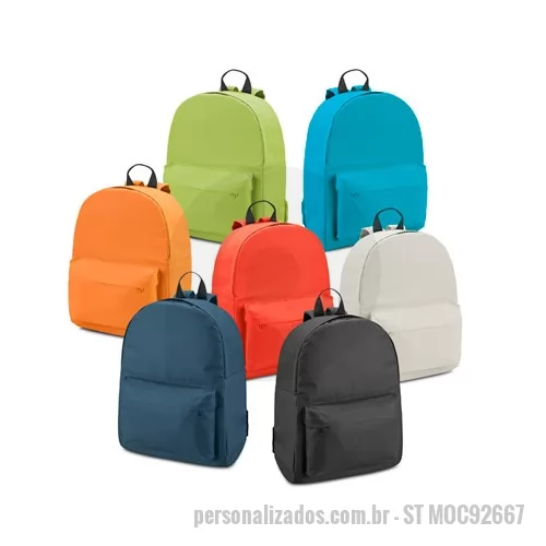 Mochila personalizada - Mochila fabricada em Nylon. Resistente, com ótimo custo, grande variedade de cores ela pode ser personalizada em espaço privilegiado de impressão. Ótima opção de brinde para divulgar sua marca junto a clientes e colaboradores