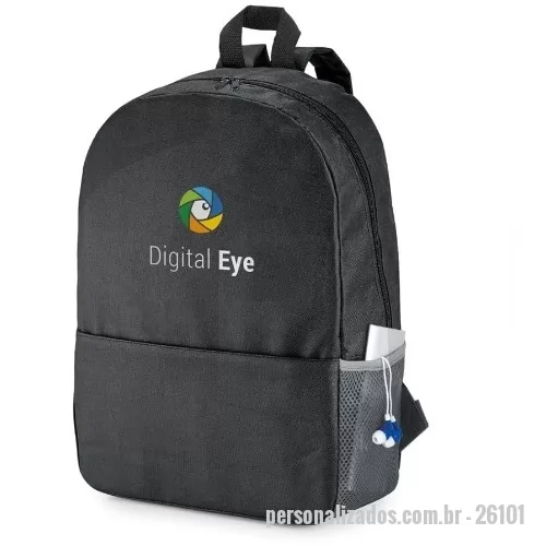 Mochila personalizada - Mochila personalizada, modelo para notebook em 600D. Compartimento com divisória almofadada para notebook até 15.6. Bolso lateral em tela mesh e bolso frontal com zíper. Parte posterior e alças almofadadas. Bateria e fone não inclusos. Capacidade até 16 L