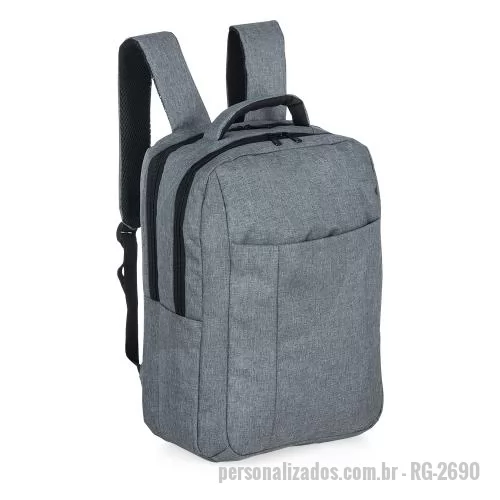Mochila personalizada - Mochila de nylon 18L com compartimento para notebook. Dois compartimentos grandes, sendo o primeiro com bolso interno para notebook e compartimento frontal com zíper escondido. Zíperes preto com pegadores plásticos, alça superior, alças para costa aj